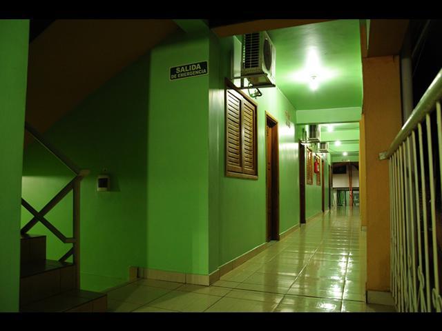 Residencial Los Rios Puerto Iguazu Bagian luar foto