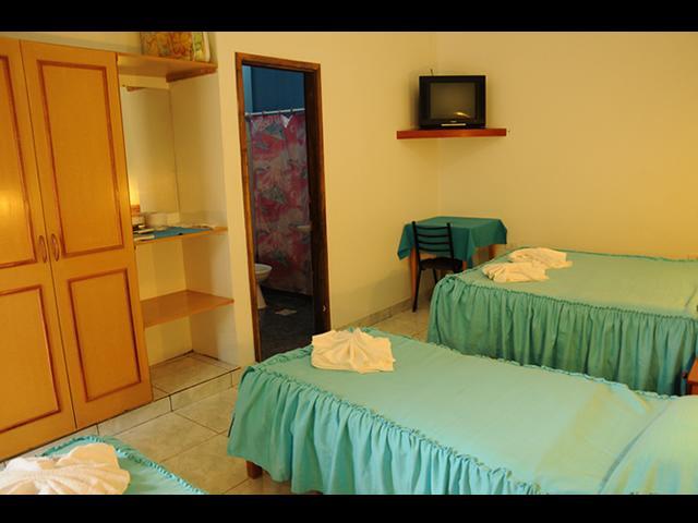 Residencial Los Rios Puerto Iguazu Bagian luar foto